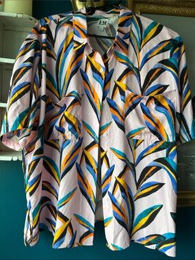 Vintage Hilary MacMillan Printed Button-Up Blouse • Abstract Leaf Print • Size L